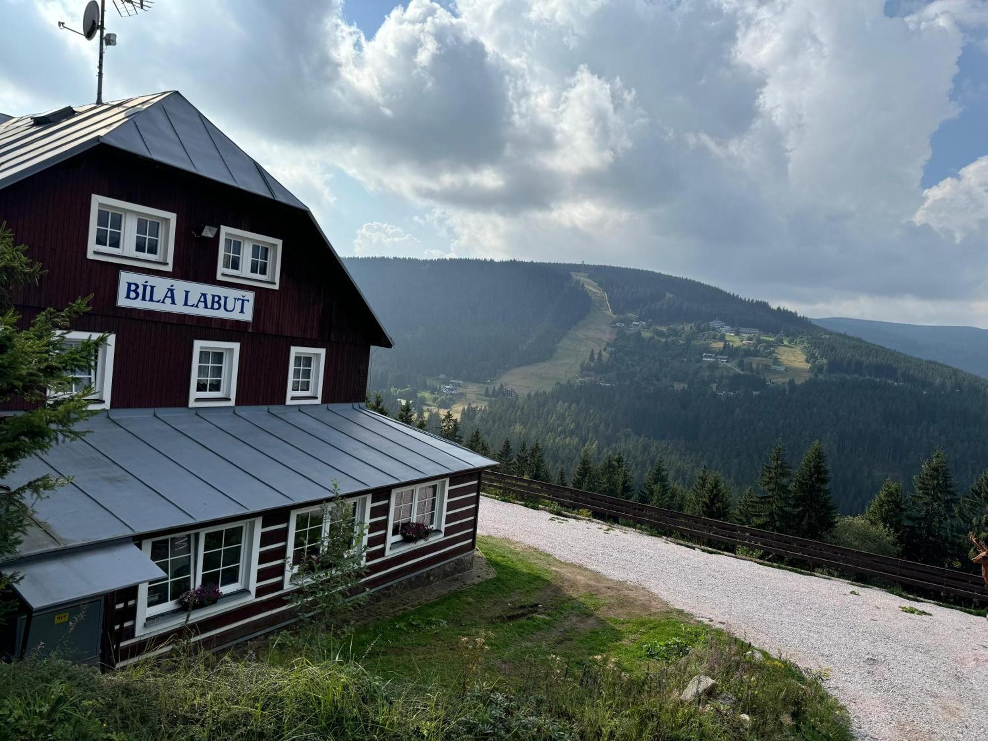 Bila Labut Horsky Hotylek Hotel Pec pod Sněžkou Eksteriør billede
