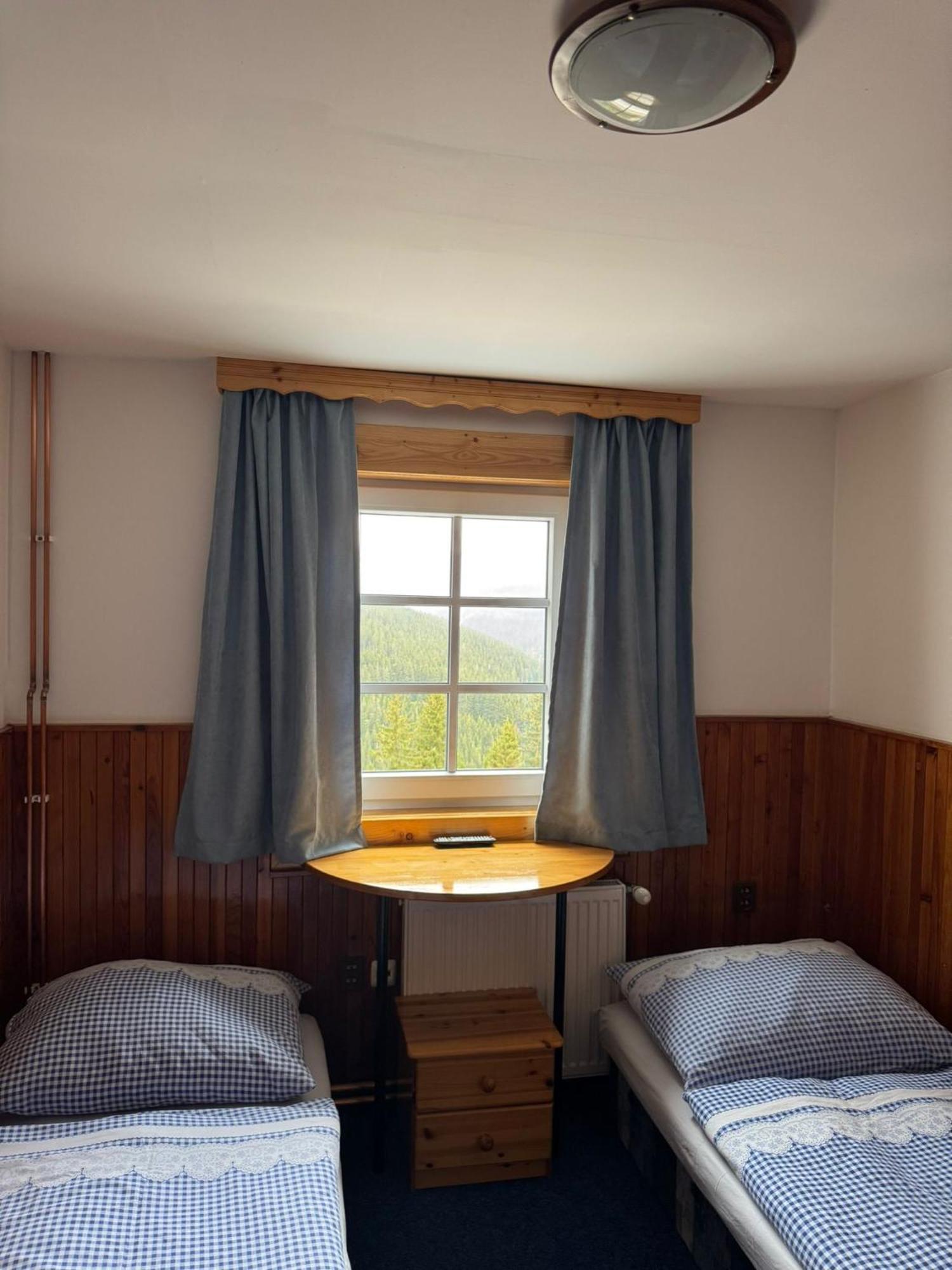 Bila Labut Horsky Hotylek Hotel Pec pod Sněžkou Værelse billede